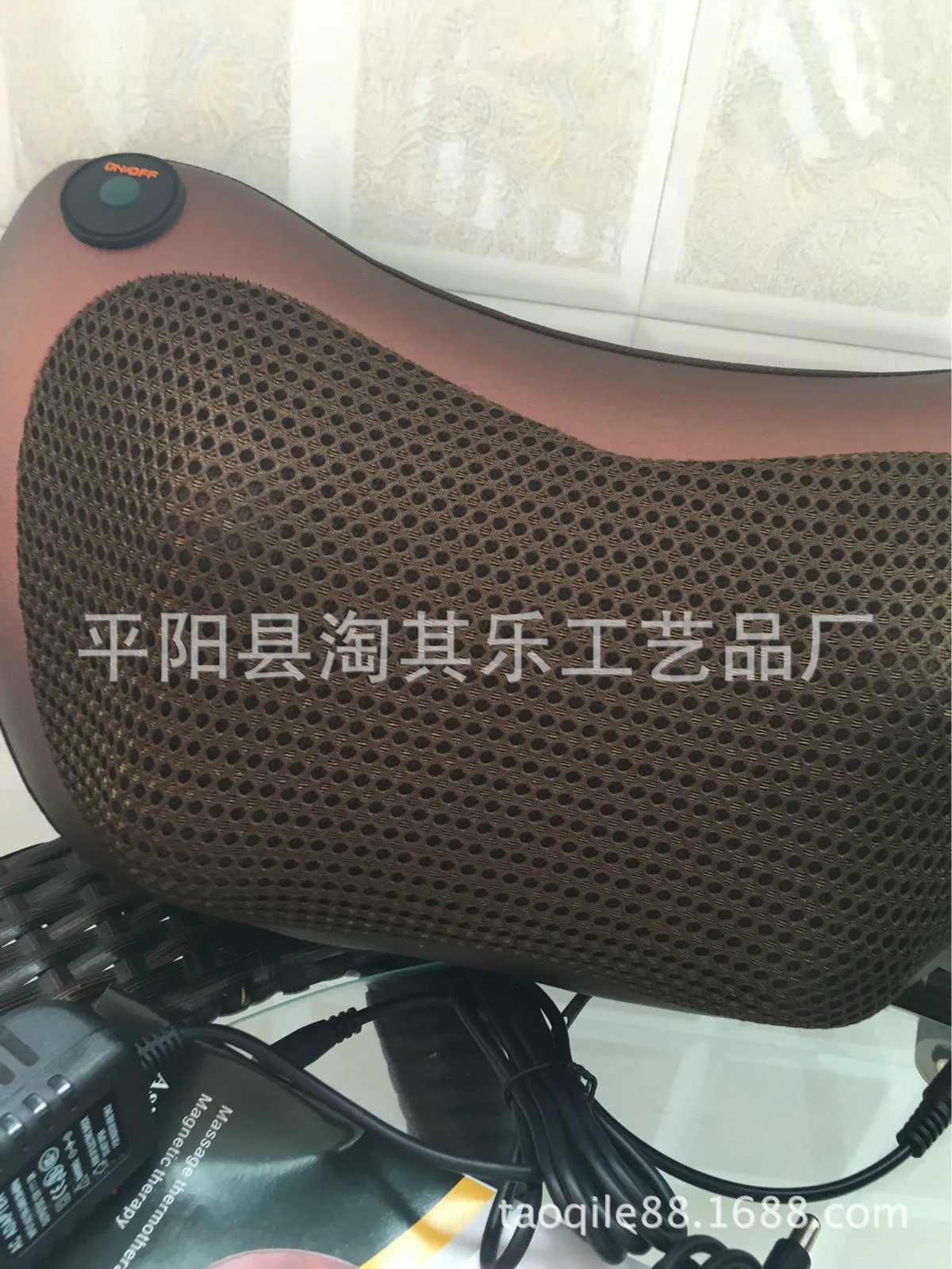 

Factory Direct Vehicle Household Neck Shoulder Back Many Function Massage Pillow