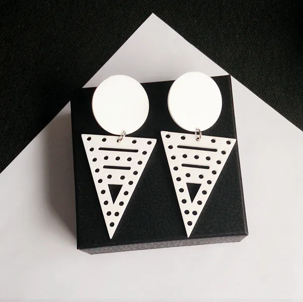 Круглый и треугольник кулон 2016 Таиланд классический дизайн пластиковые простой