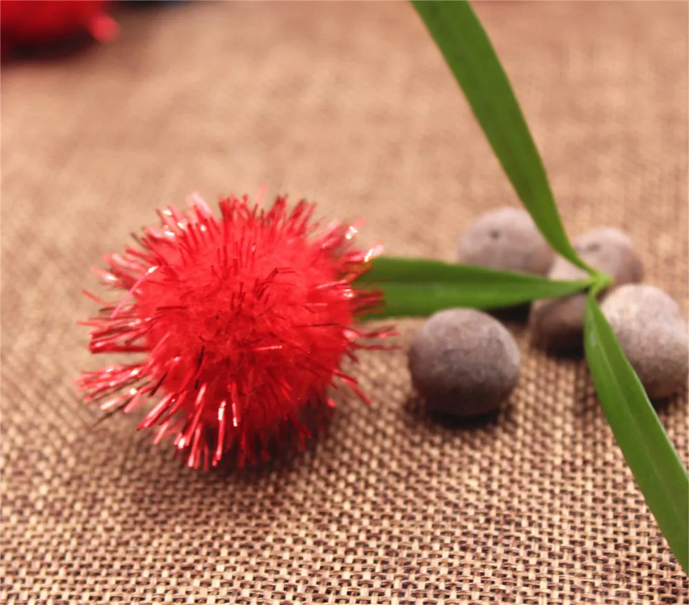 100 шт. Новая мода золотой нитью пушистый Ремесло шарик помпон из полиэстера 10 мм DIY