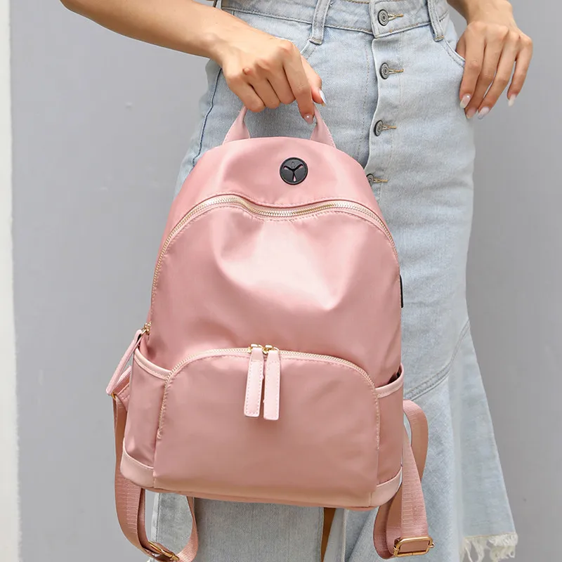 Женский рюкзак нейлоновый водонепроницаемый с usb зарядкой для ноутбука школы