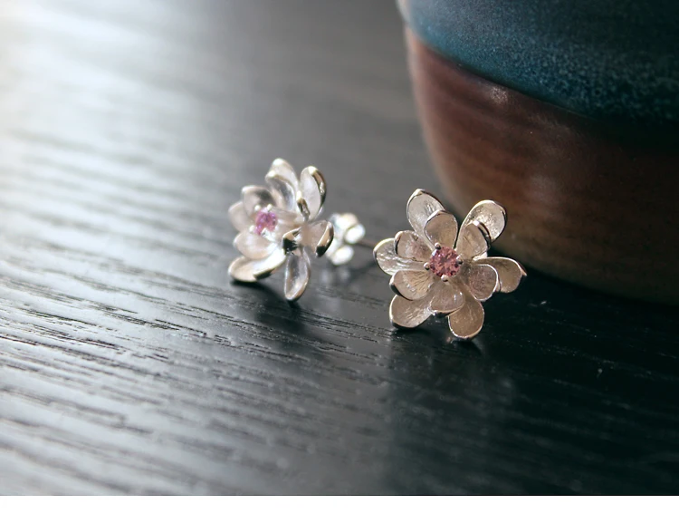 2 шт. цветок лотоса ручной работы серьги стержня уха ювелирные изделия в