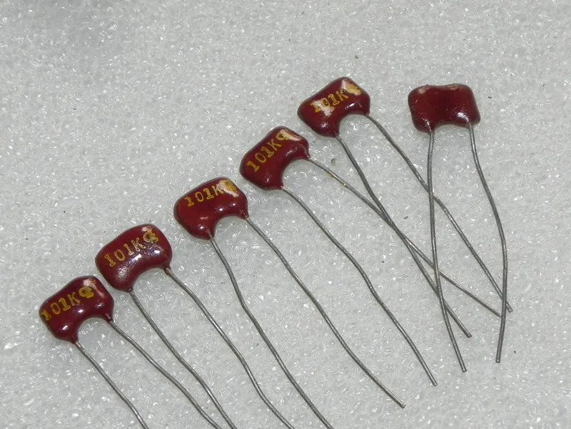 Оригинальный новый 100% 500V100PF 101K медный ножной высокочастотный серебристый