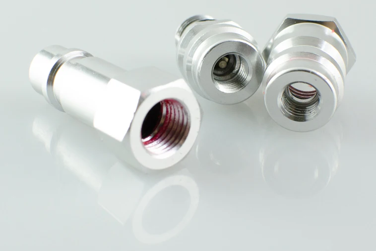 

Multifunctional cold media adapter 0001