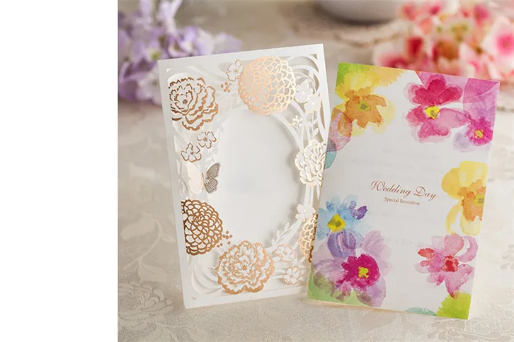 Персонализированные элегантный розовый цвет лазерная резка Флора приглашение