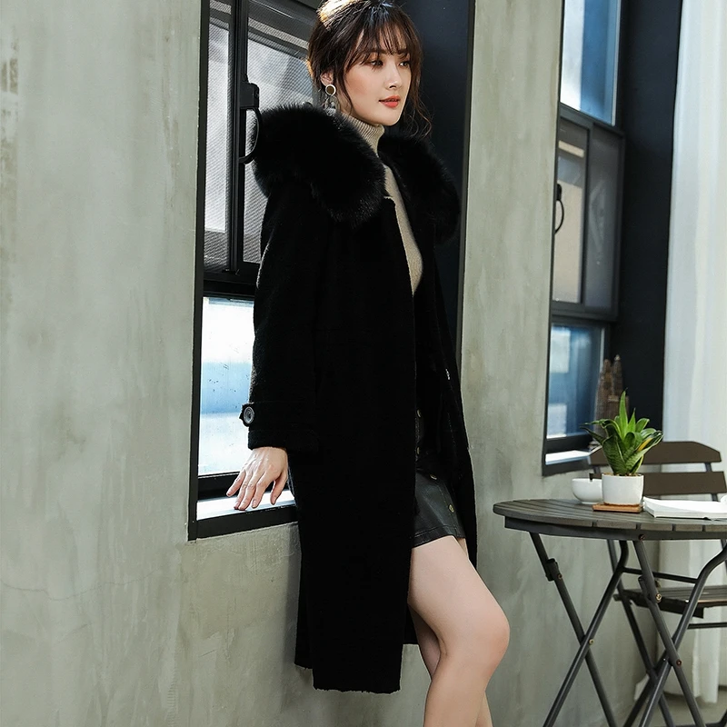 2018 Новое Женское зимнее пальто с капюшоном лисьим меховым воротником теплое