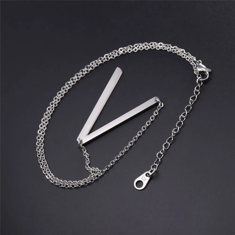 Ожерелье чокер с буквой V из нержавеющей стали женская короткая цепочка отличные