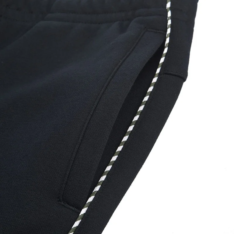 Женские баскетбольные спортивные брюки Li Ning флисовые теплые из 66% полиэстера и 34%