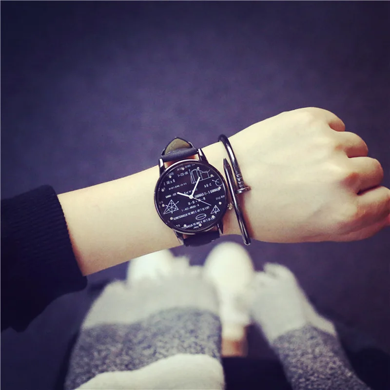 Студенческие модные трендовые часы с математическим циферблатом для влюбленных