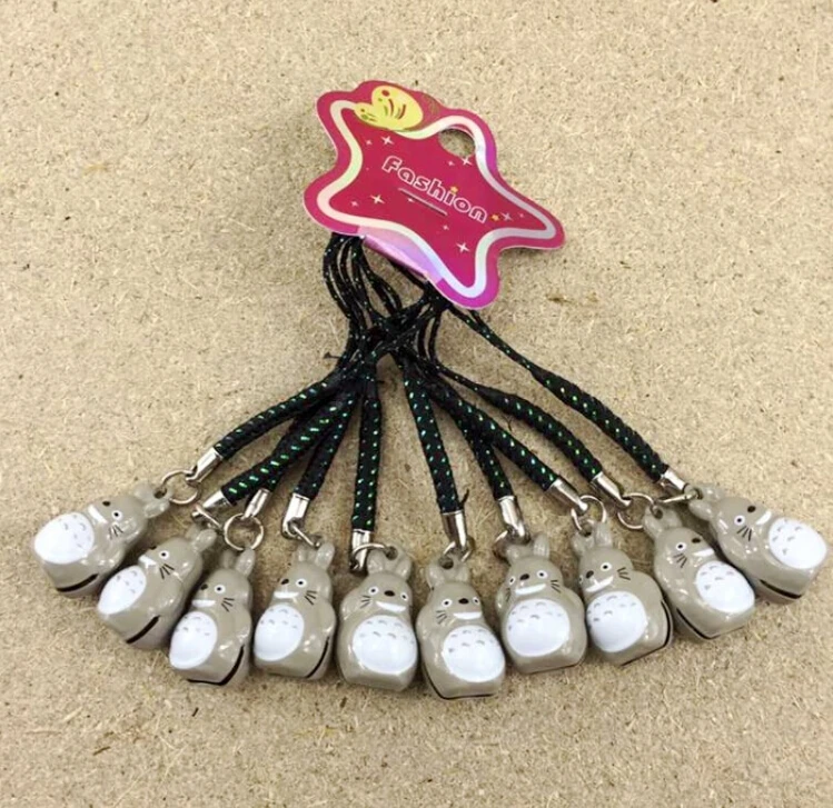 50 шт. Мой сосед Тоторо Прекрасный Jingle Bells, Рождество украшения, мультфильм талреп Интимные аксессуары колокол ключ Цепи H-134