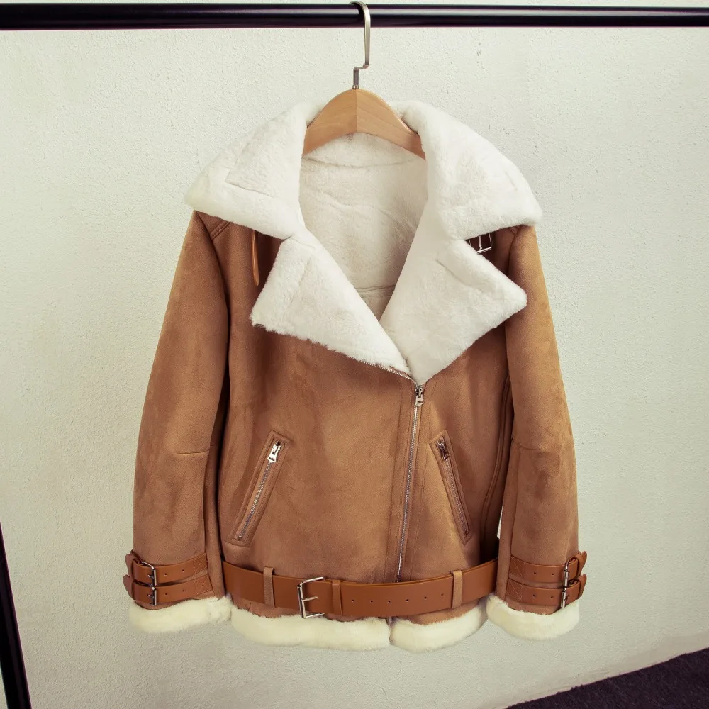 

GUESOD Women's Jacket 2017 New Arrival Winter Lambswool Locomotive Outerwear Faux Fur Outerwear Jacket Pilot Parkas Women
