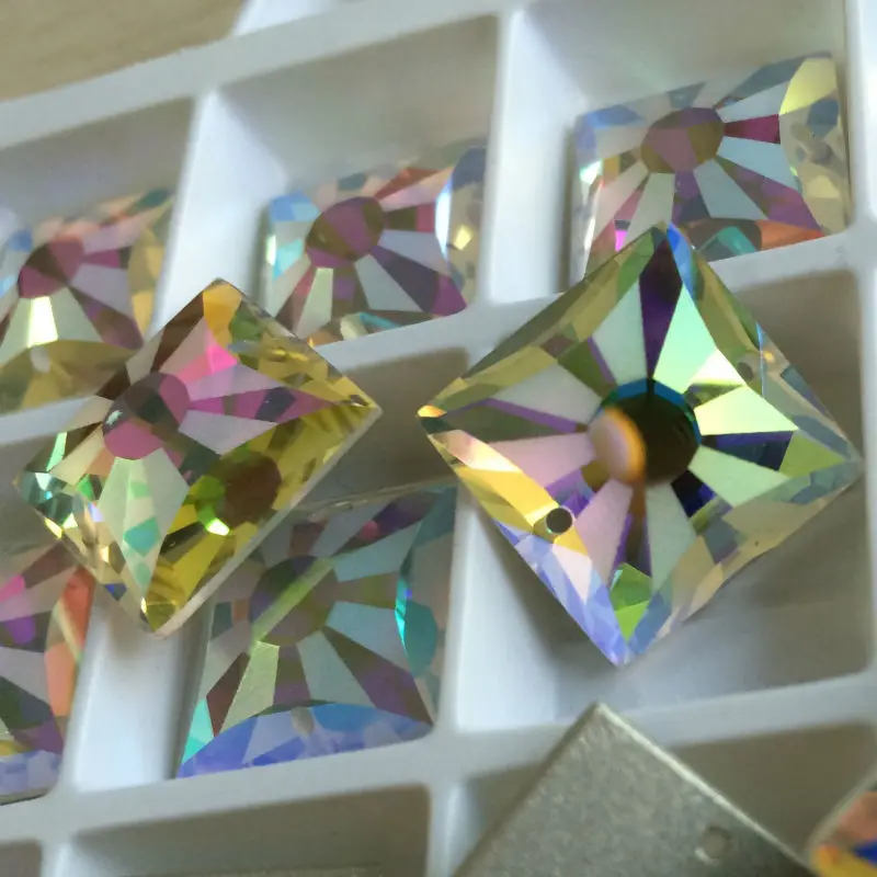 

Square Crystals 16mm Crytal AB 1/2 Matte Sew on Stone Flatback Sewing Glass Beads