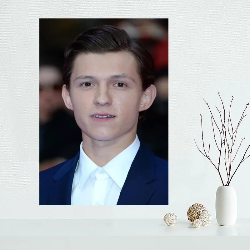 Новинка 2020 года Постер Tom Holland обычный атласный постер тканевый настенный с