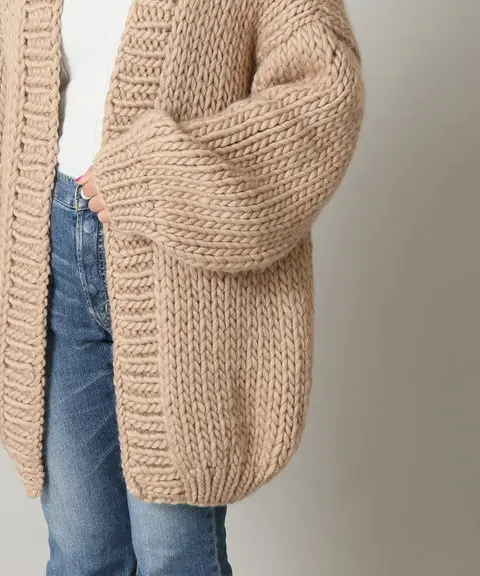 Super Chunky 100% Merino Wool yarn hand knitted wool sweater new design girl cardigan coat |
