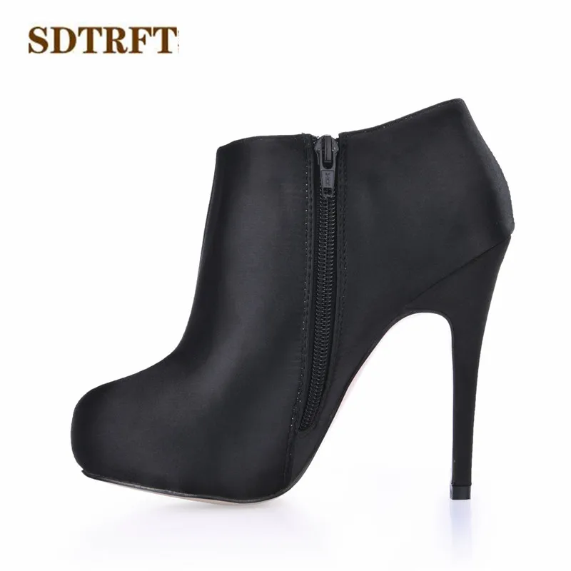 

SDTRFT Stilettos Fashion botas mujer 11cm thin heels Ankle martin boots Sexy Black shoes Woman Party pumps Plus:35-41 42 43