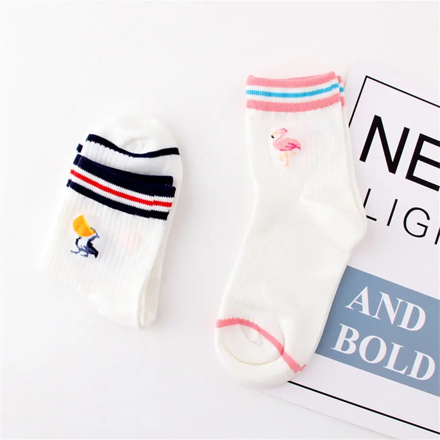 Модные Мультяшные жаккардовые носки с фламинго женские белые милые вышивкой в