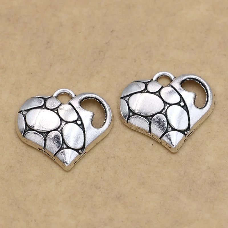 

15pcs Heart Charms Jewelry Findings Antique Silver Plated Zinc Alloy Pendants for Jewelry Making DIY Handmade Craft 16x18mm
