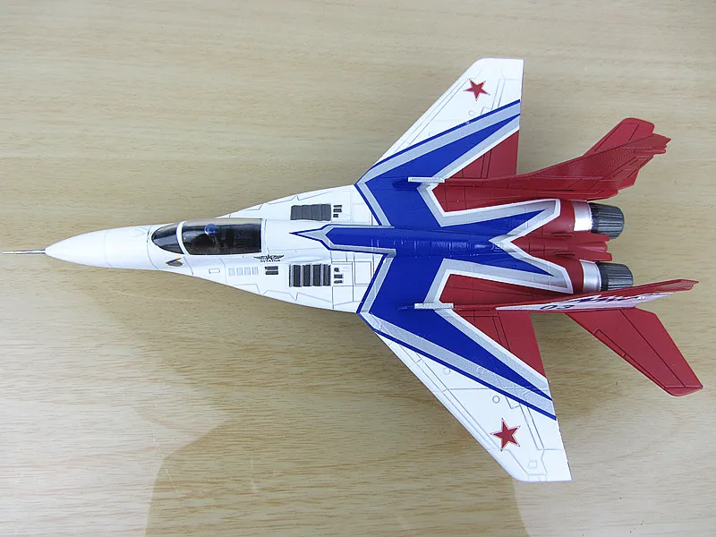RIAN DAY 1/72 масштабная военная модель игрушки Mikoyan MiG-29 Fulcrum Swift Aerobatic Team Fighter литой металлический самолет модель игрушки