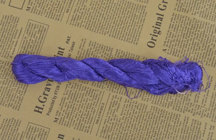 100% натуральная шелковая Вышивальная нить с профессиональным умиранием 1 Моток = 20