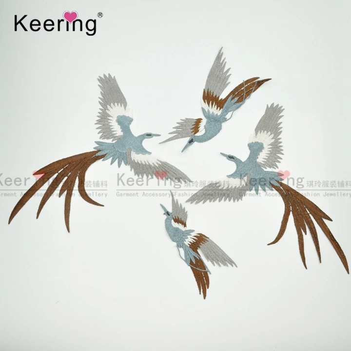 (1 комплект) Модная вышитая нашивка с комбинацией букв в виде птицы Феникс Платье