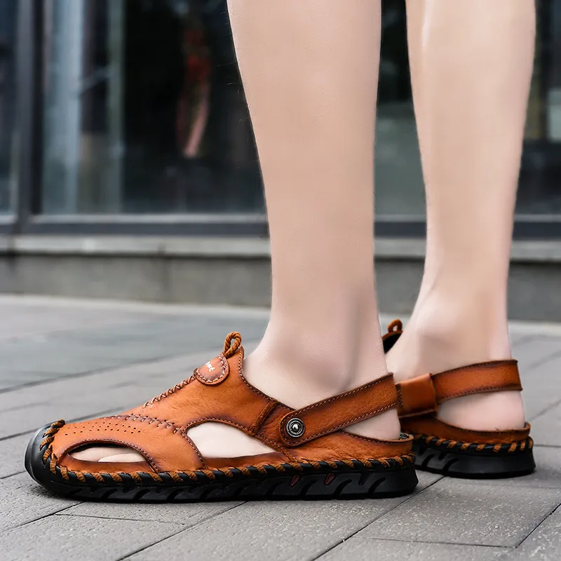 

AKZ Men's sandals 2019 Summer Beach flip flops Genuine leather Breathable Soft Comfortable Light Male Flat shoes Leisure shoe