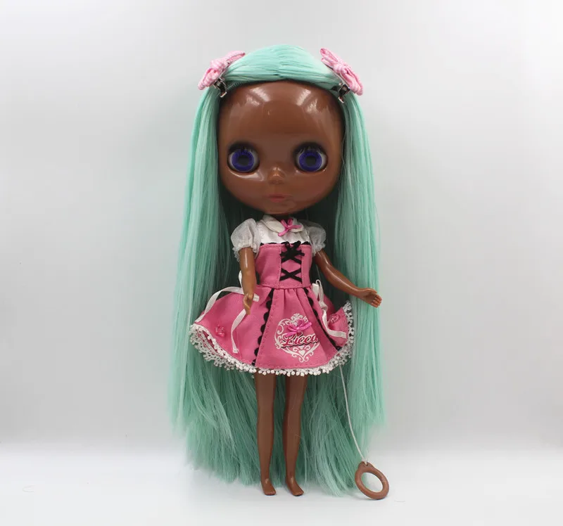 Кукла Blyth Blygirl светильник зеленые прямые волосы глубокое черное тело телесная