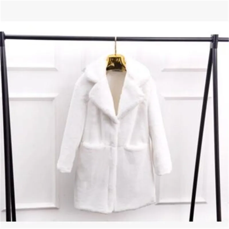 Fashion Women Fur coat Winter NEW Produuct Tickening Keep Warm Ms Winter jackeet Faux fur Wool coat Quality assurance 1163