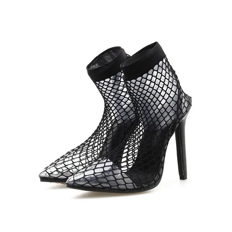 Пикантные женские босоножки с острым носком на каблуке Сезон лето Новинка 2019