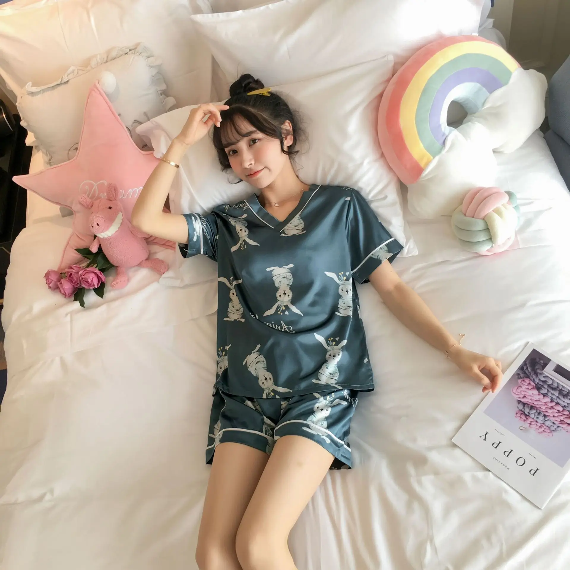 Pajama girls summer ice silk short sleeves two pieces of suit Korean fresh sweet lovely students thin silk home clothes