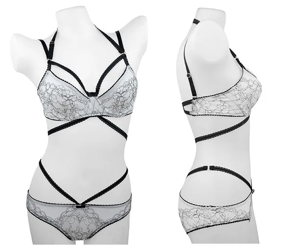 Комплект нижнего белья с многоходовым бюстгальтером пуш ап без подкладки на