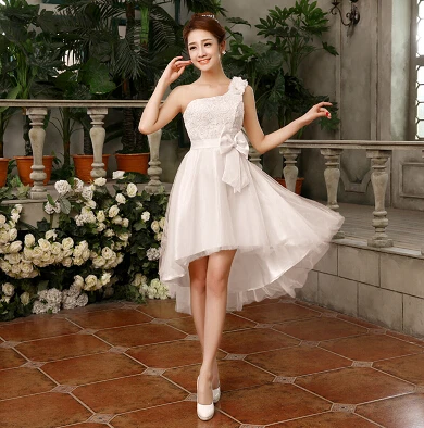 Модное на одно плечо платье подружки невесты с высоким низким подъемом красное