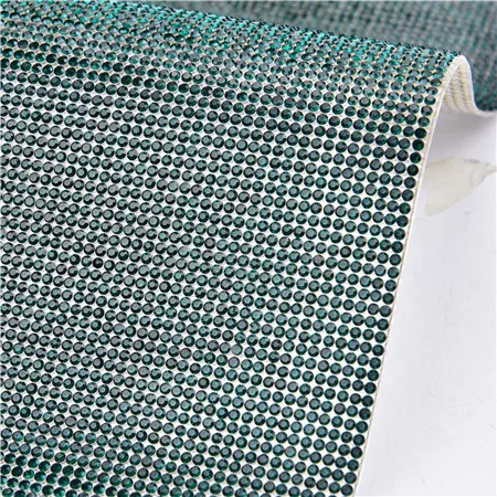 emerald color Ss6 2 мм самоклеющиеся стразы, сетка, отделка стразами, кристалл, окантовка, аппликация, наклейка, лист для diy 24x20 см/шт, 10000 камней - Цвет: emerald color