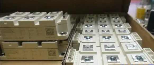 SKKR200/0,2-BVR SKKR300/0,2-BVR SKKR400/0,2-BVR новый оригинальный