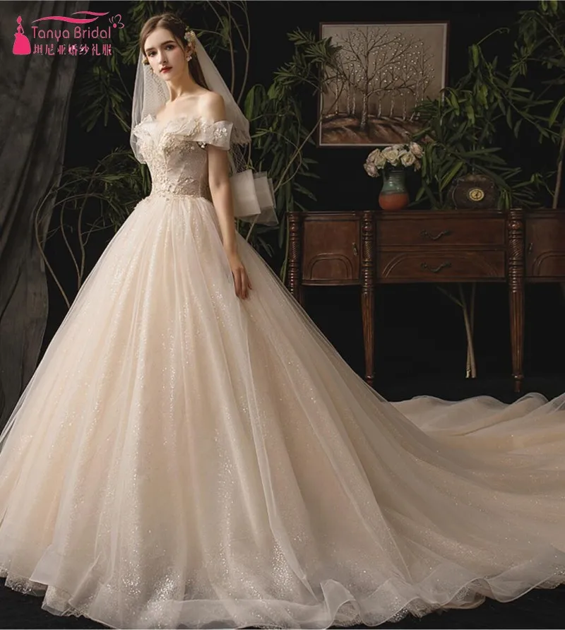 

Gorgeous Champagne Bridal Gown 3D Lace Beading Sequins Sleeves Ball Gown Wedding Dress vestidos de noivas real photos DQG925
