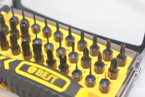 Набор отверток Реалистичного типа 32 шт. в 1 набор инструментов для ремонта