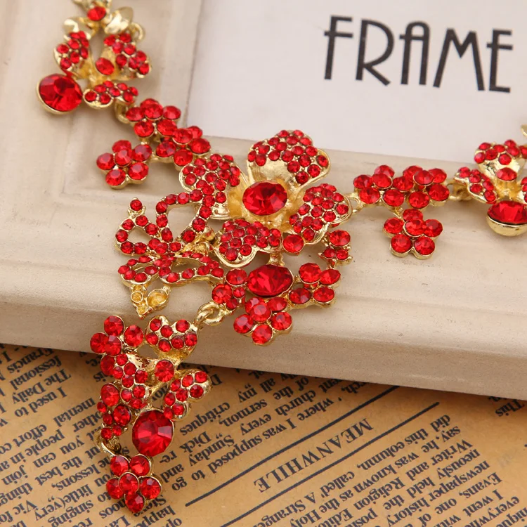 Комплект из колье и серёг в этническом стиле | Украшения аксессуары