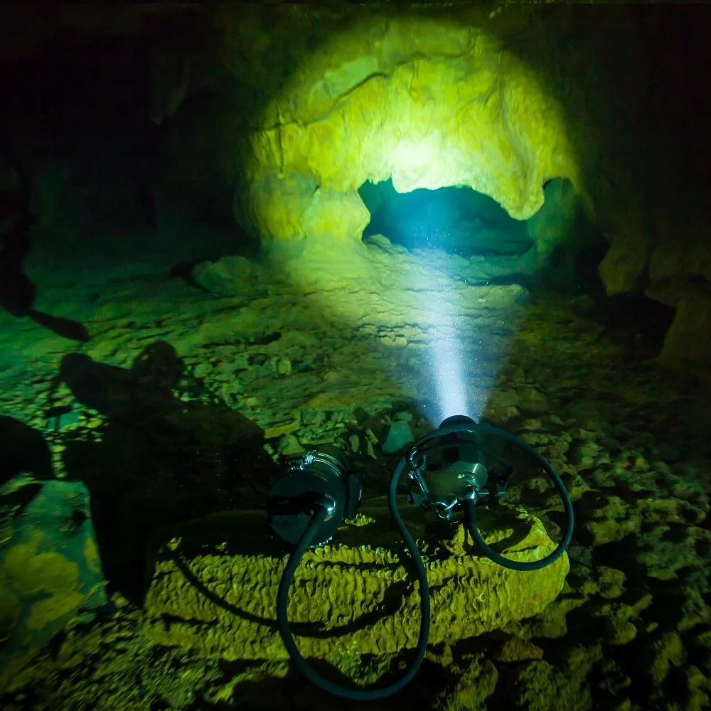 Ezdive дайвинг канистра свет 20 Вт кри из светодиодов начальной 1800 Lumens 3 уровней
