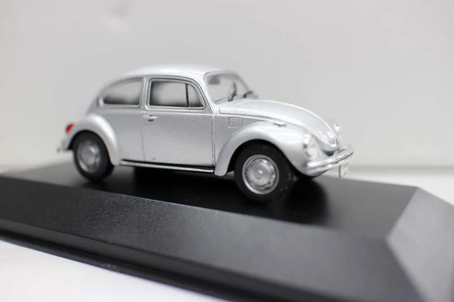 Высокая имитация ретро классический автомобиль fusca 1961 модель, 1:43 сплав автомобиля игрушки, металлические литья, Коллекционная модель