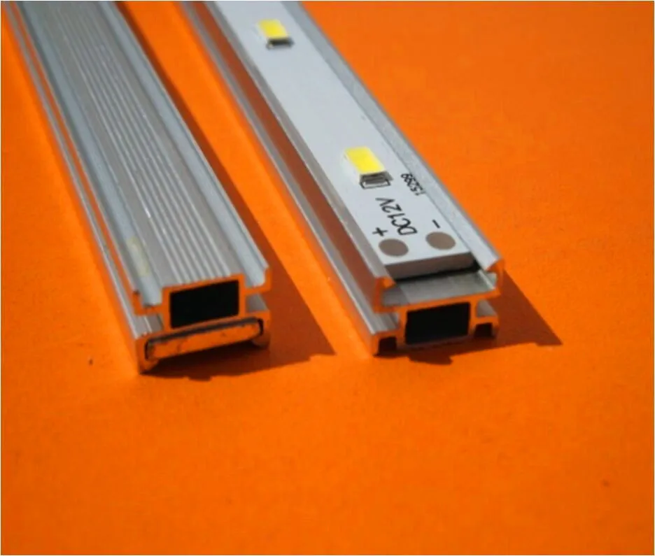 Светодиодный профиль из алюминия 1 м (анодированный серебристый цвет) без