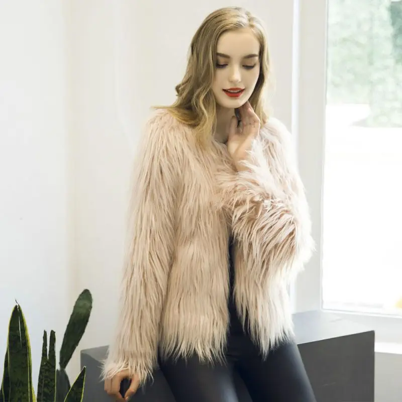 Фото Женское элегантное пальто из искусственного меха Женская пушистая теплая