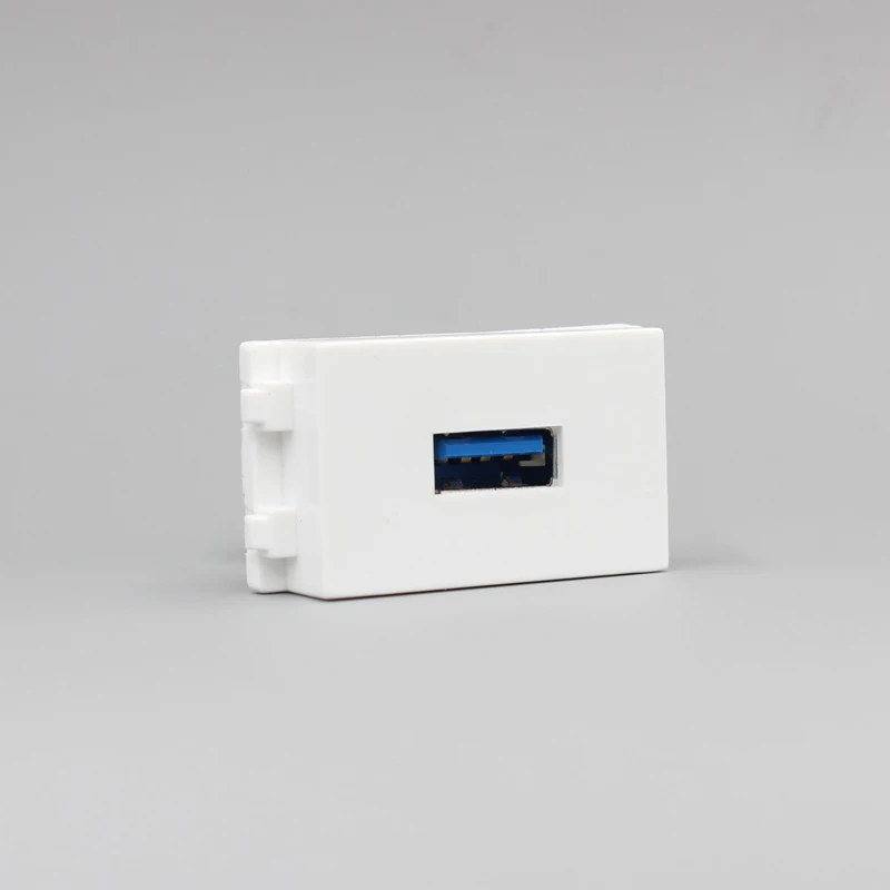 Разъем USB3.0 с гнездом непосредственно подключается к гнезду розетки подходит для