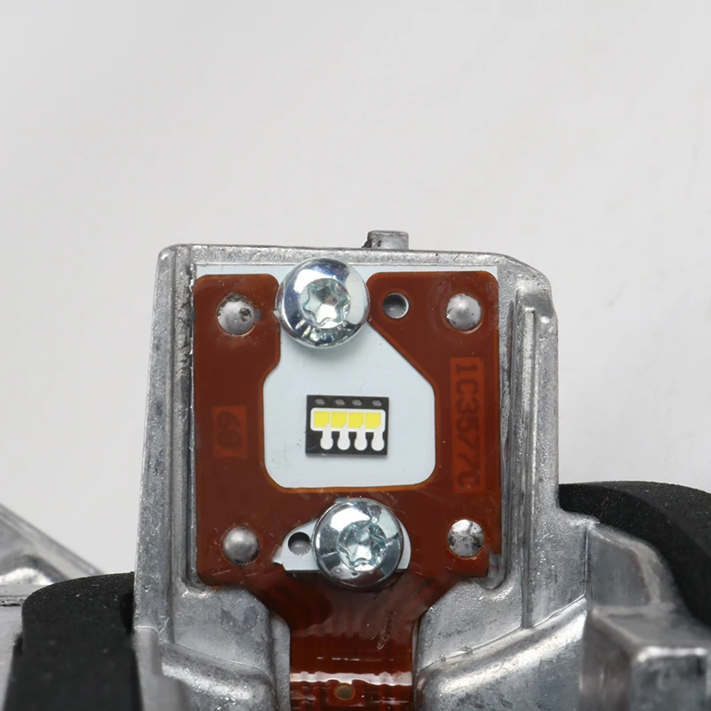 NEW 63117352477 63117352478 XENPLUS Brand Led Drl Daytime Running Light Module Control Unit Angel Eyes for F07 F10 F11 | Автомобили и