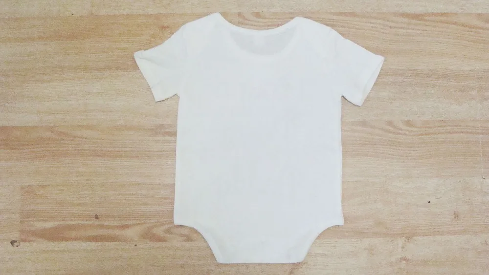 Летняя одежда для новорожденных малышей мальчиков и девочек костюм с рисунком