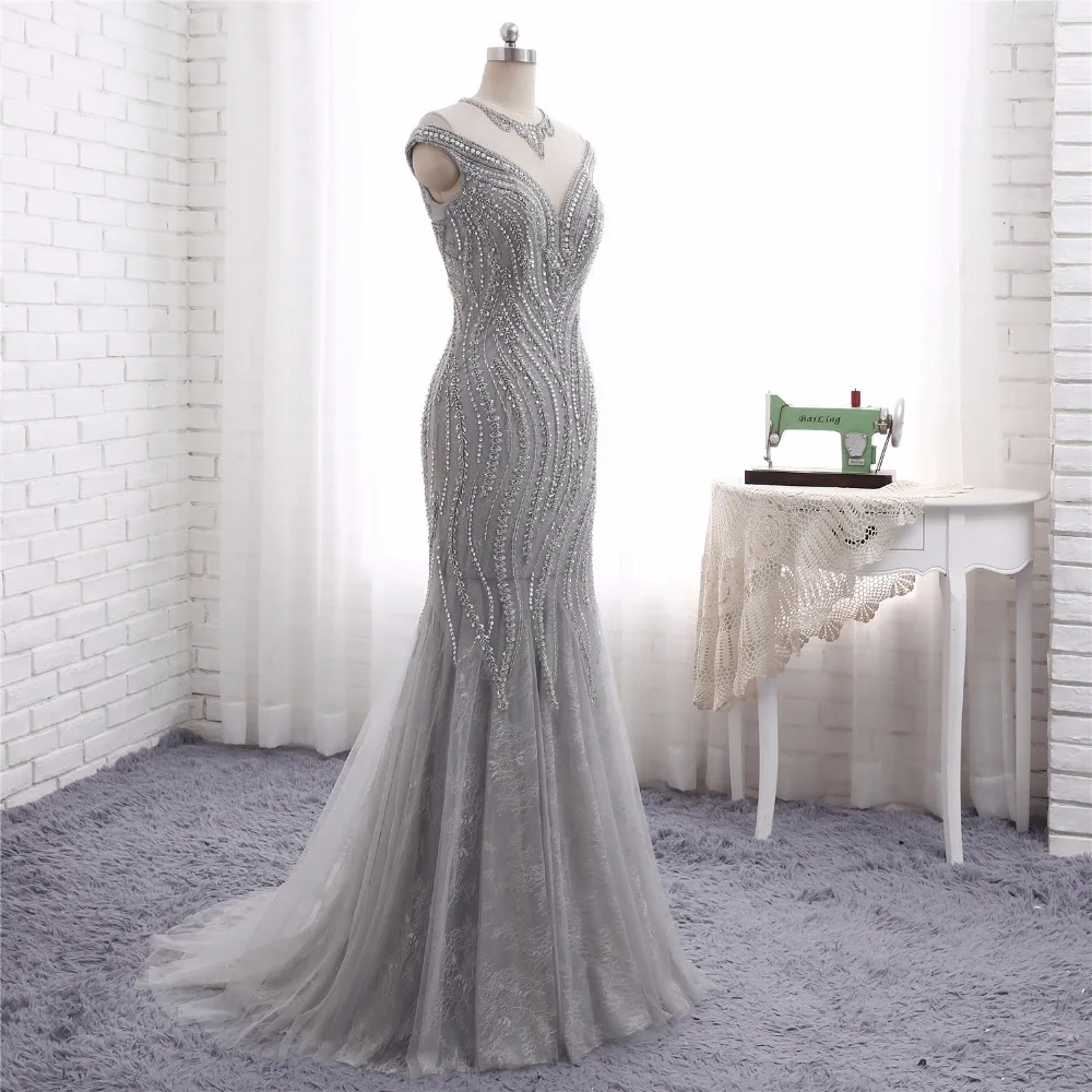 Серебристые торжественные вечерние платья длинное платье с рукавами-крылышками