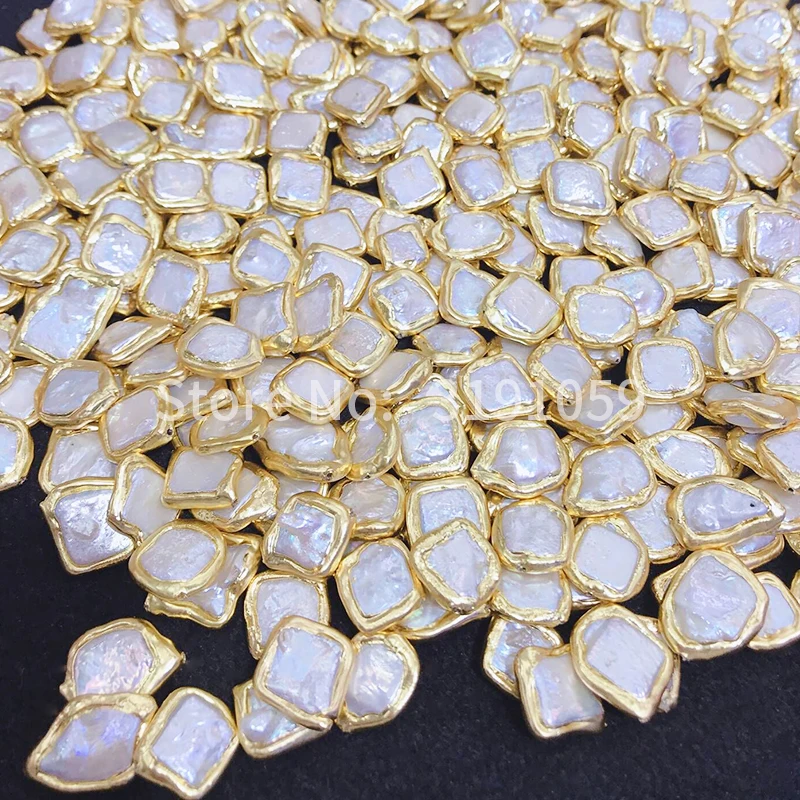

Natural Fashion Simple Atmospheric Square Pearl Golden Separator