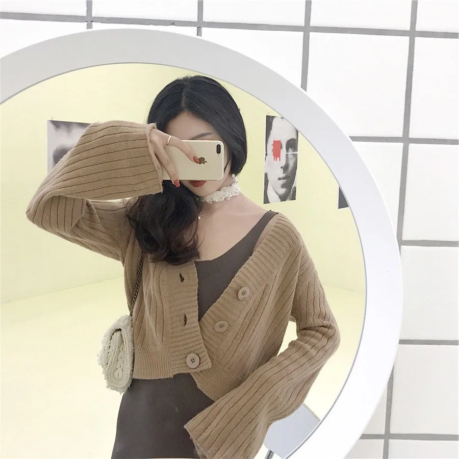 Женский вязаный кардиган с v-образным вырезом милый розовый на пуговицах длинным