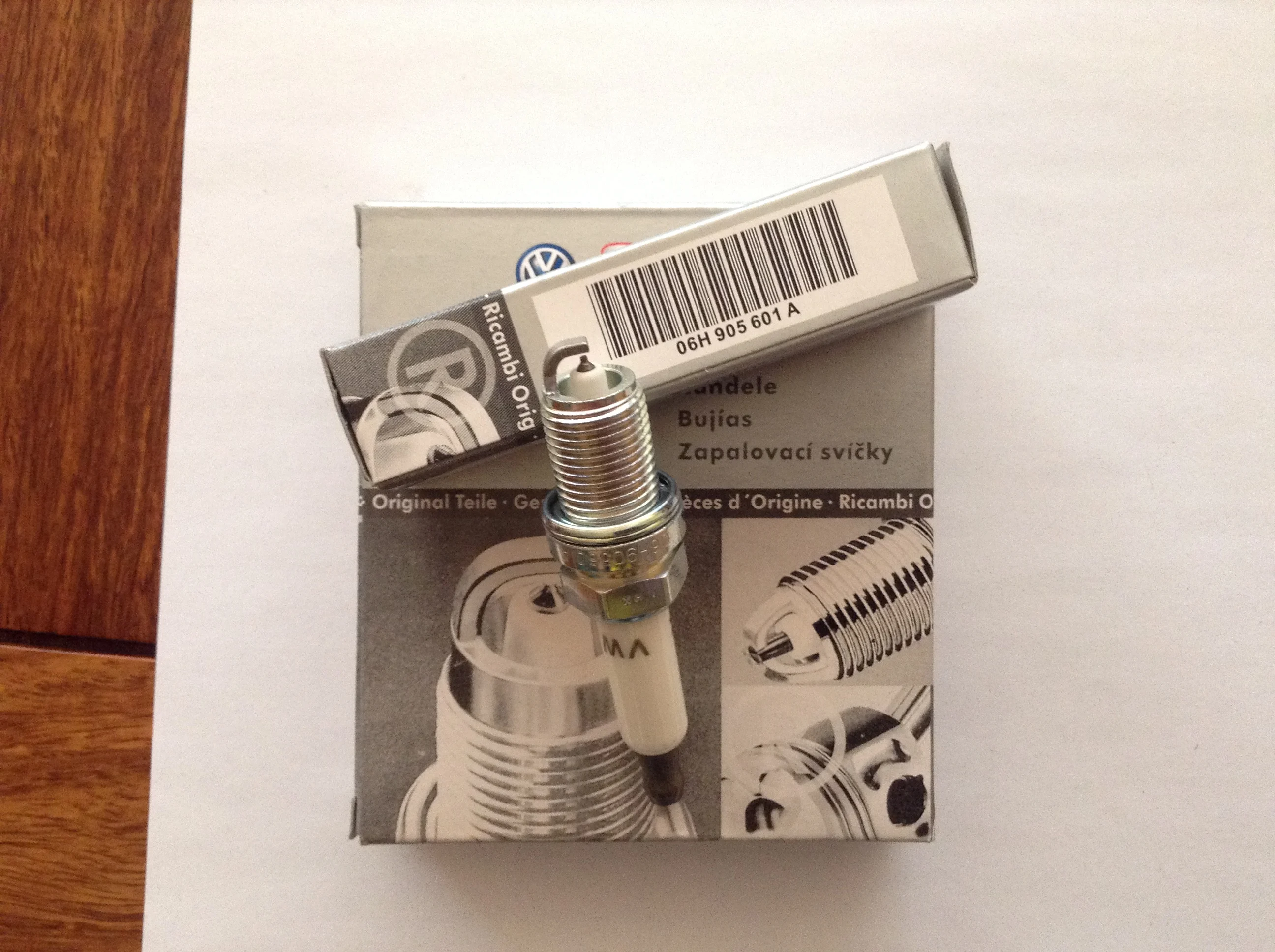 Иридиум Свеча Зажигания Для Audi A3 A4 A5 A6 Q5 R8 S4 S5 S6 TT Volkswagen VW 06 H 905 601A PFR7S8EG|plug|plug sparkplug 1/4 |