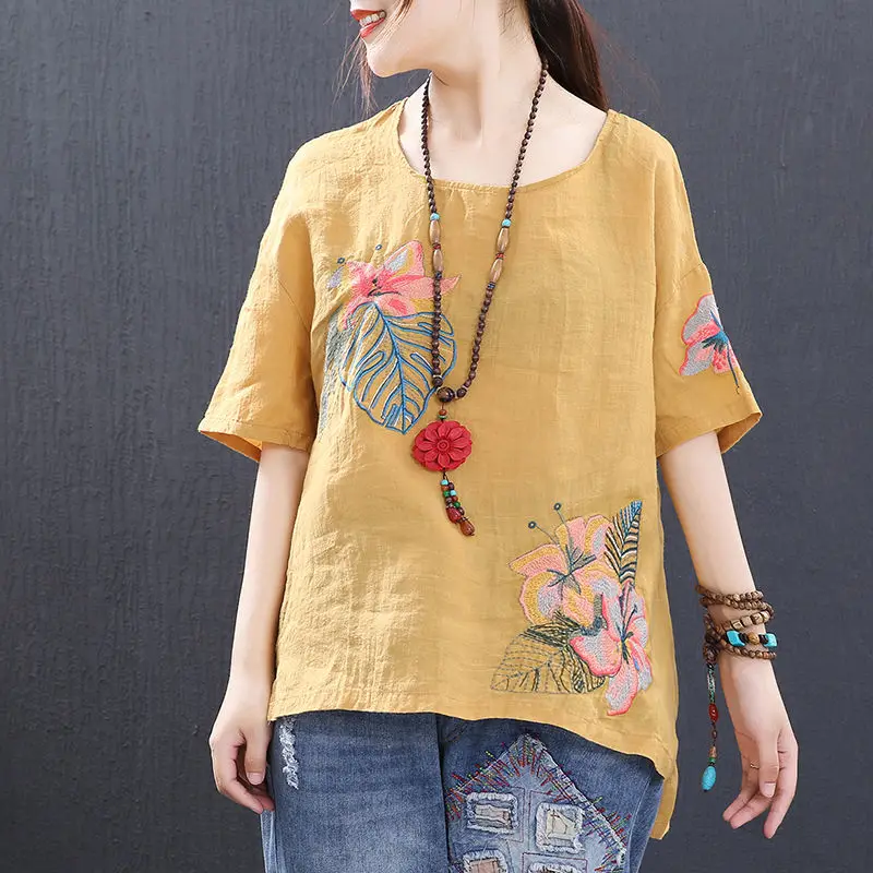 

Borisovich Plus Size Women Casual Cotton T-shirt New 2019 Summer Vintage Floral Embroidery Loose Comfortable Female Tops Tees