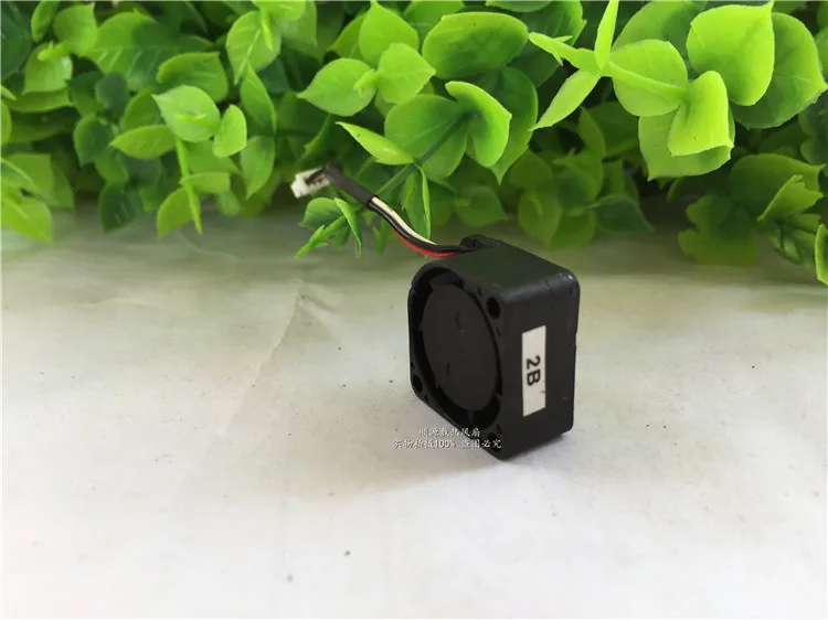 

Original ADDA 2cm20 * 20 * 10MM 5V 0.08A AD2005LB-G73 micro air volume / cooling fan