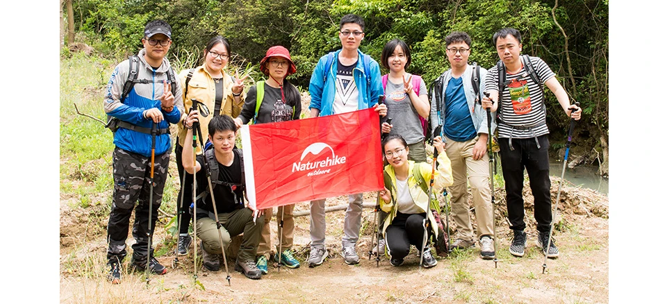 Один кусок NatureHike NH17D001-Z Сверхлегкий мужчины женщины Дети Регулируемый алюминиевый сплав трости палки для ходьбы, трекинга