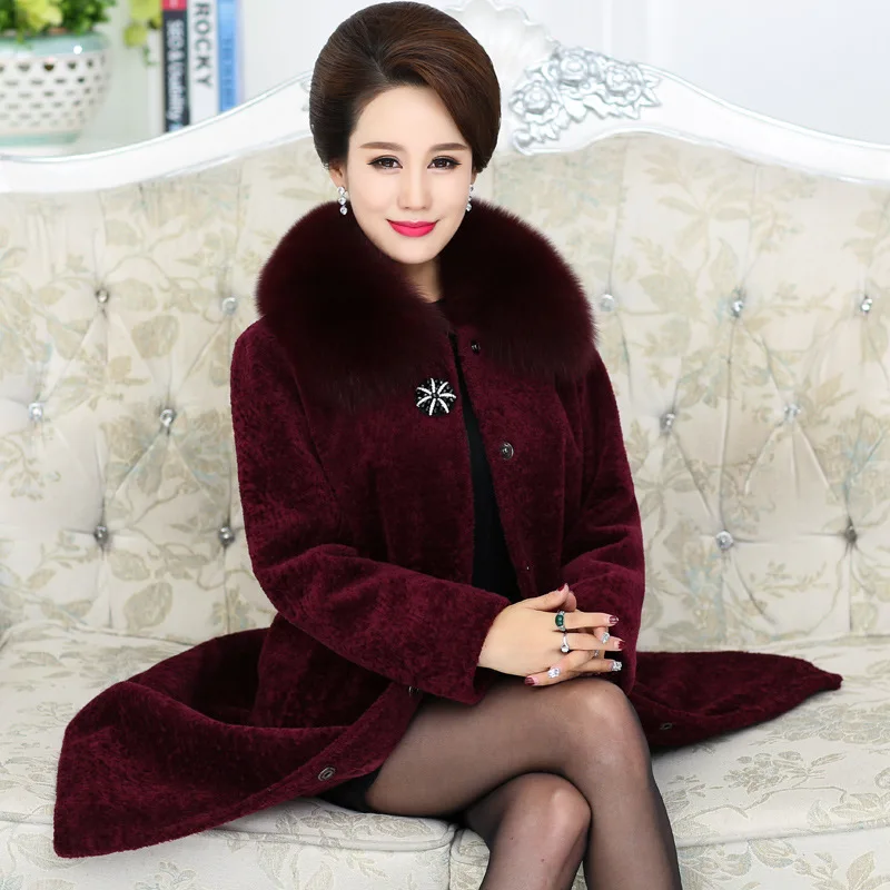 The new 2018 middle-aged and old lambs wool long fox collars in sheep sheared fur coat female winter | Женская одежда